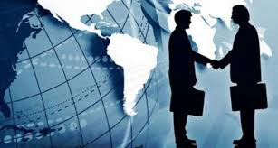 Düşünmek kolaydır. Davranmak zordur. Düşündüğün gibi davranmak en zorudur.