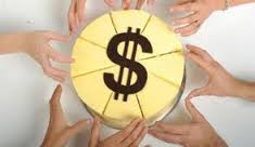 Bazıları özel girişimi vurulması gereken bir yırtıcı olarak görür, diğerleri ise sağılması gereken bir inek. Ama arabayı çekenin güçlü bir at olduğunu görenler çok azdır.  